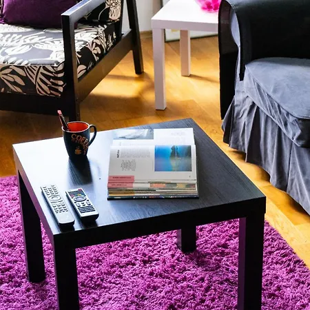 Ana Urban Apartment